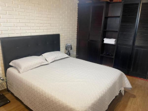 Italia boutique Apt 1